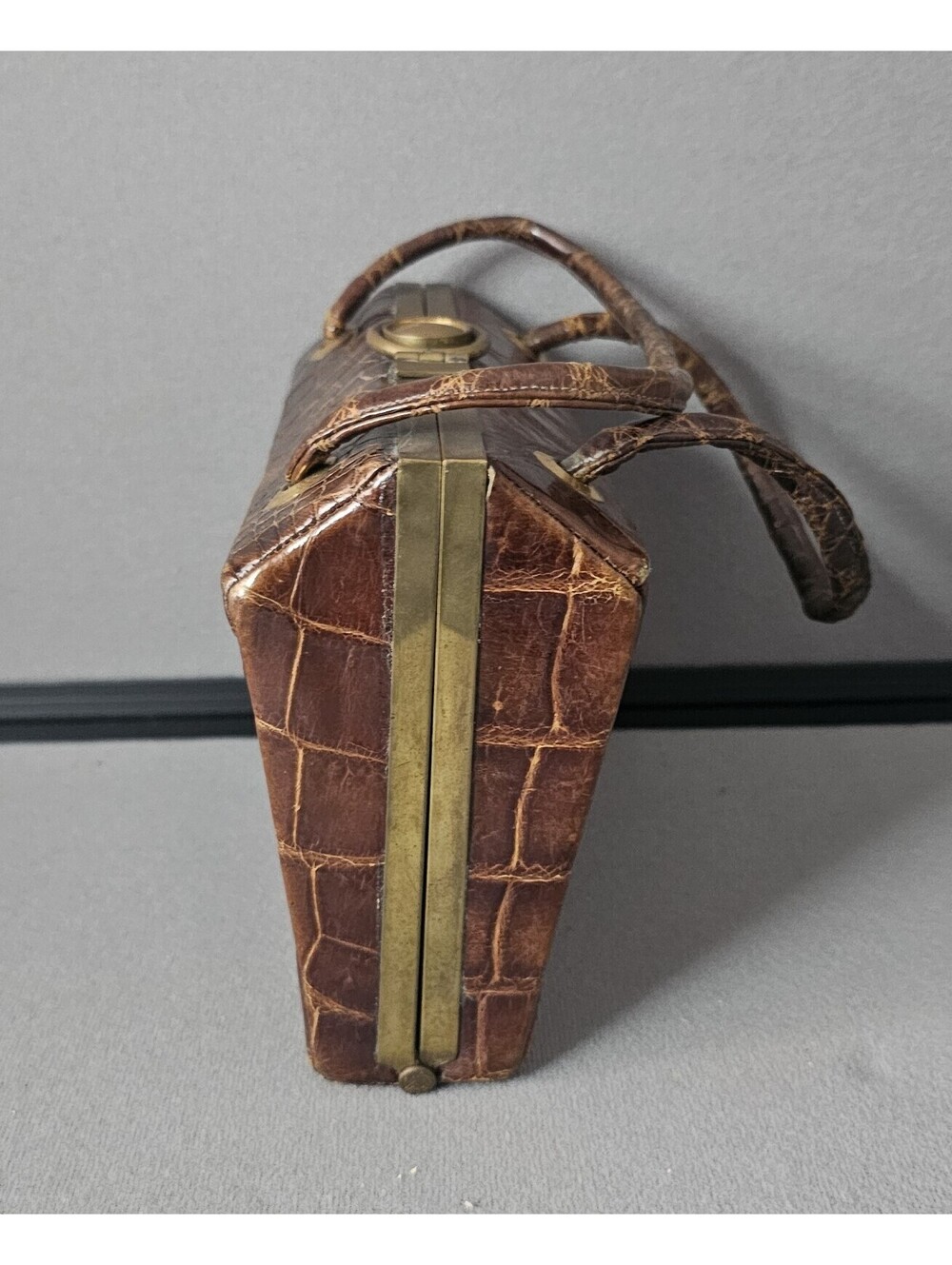 VINTAGE DEITSCH GENUINE CROCODILE/ALLIGATOR  PURSE BROWN MID CENTURY - Picture 2 of 11